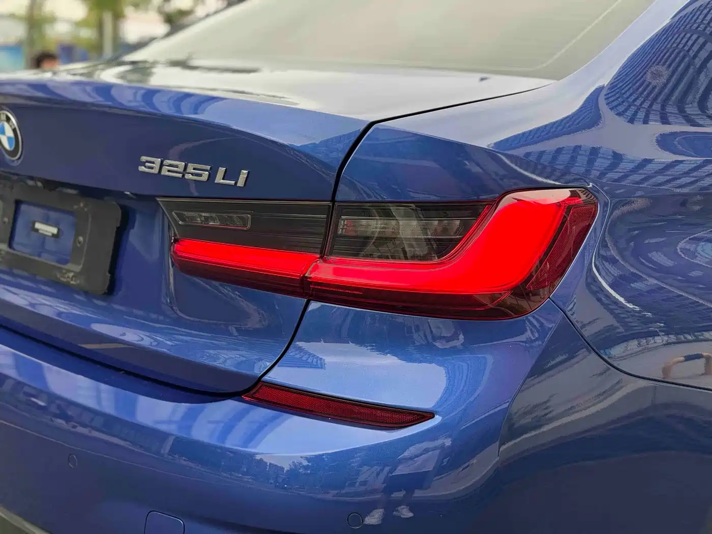 BMW 3 Series 2020 325Li M Sport Package фото 17