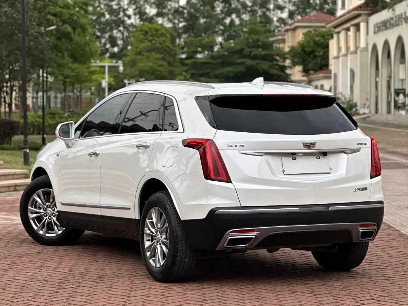 Cadillac XT5 2021 2.0T 2WD Luxury Edition фото 6