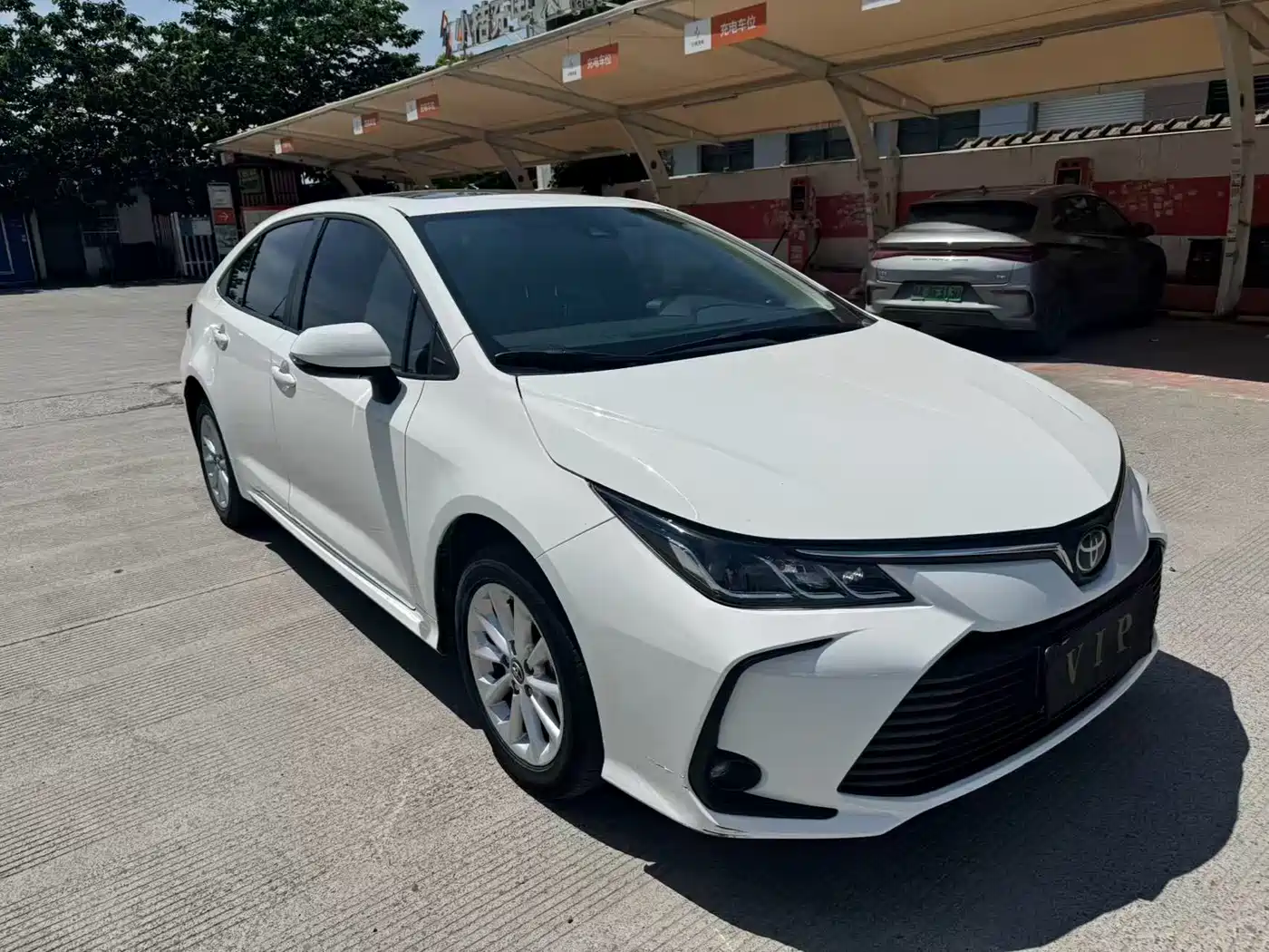 Toyota Corolla 2021 1.2T S-CVT Elite PLUS Edition фото 3