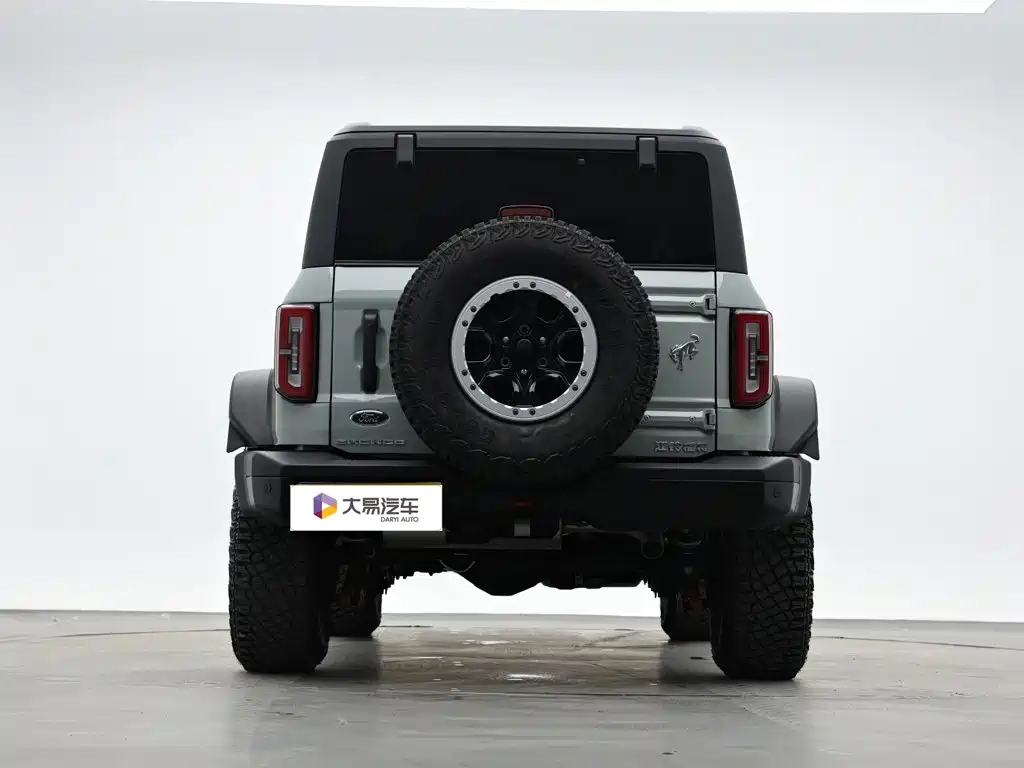 Ford Bronco 2025 2024 2.3T Badlands