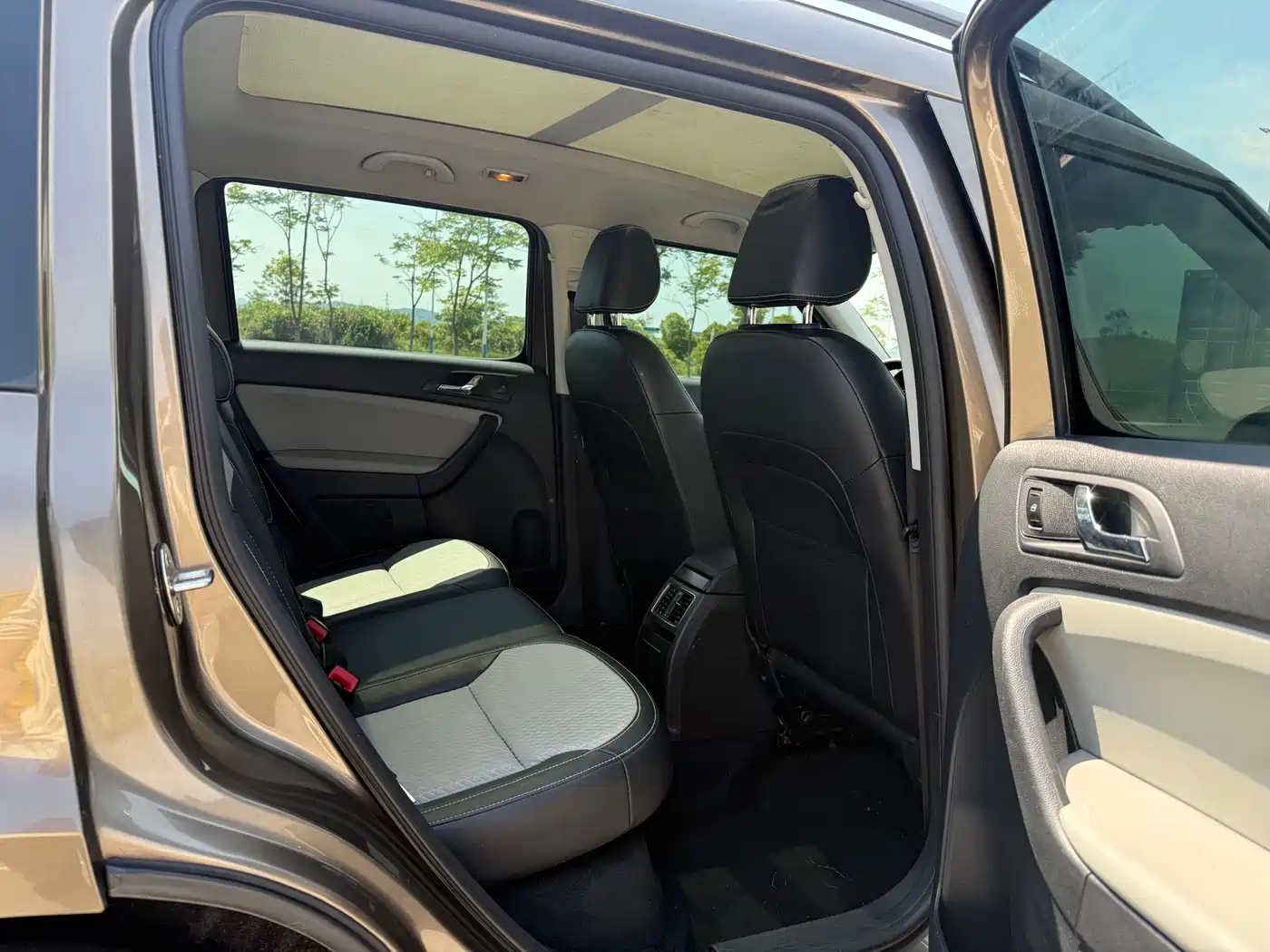 Škoda Yeti 2016 1.4TSI DSG Forward Edition фото 12
