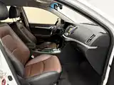 Фото 21 - Geely Vision