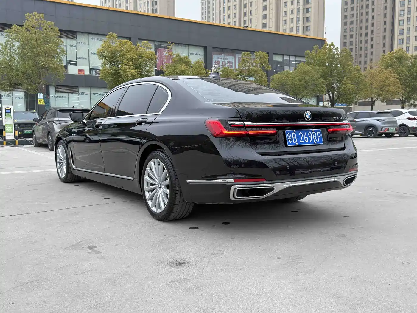 BMW 7 Series 2021 Model 730Li Luxury Package фото 16