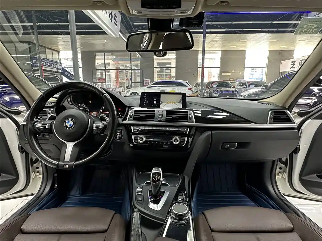 BMW 3 Series 2019 320Li M Luxury Package фото 11