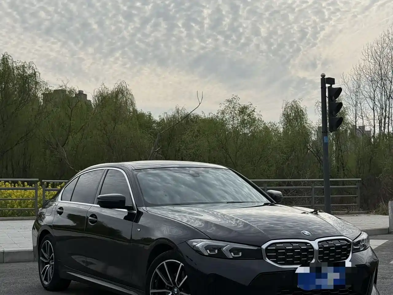 BMW 3 Series 2024 325Li M Sport Package фото 3