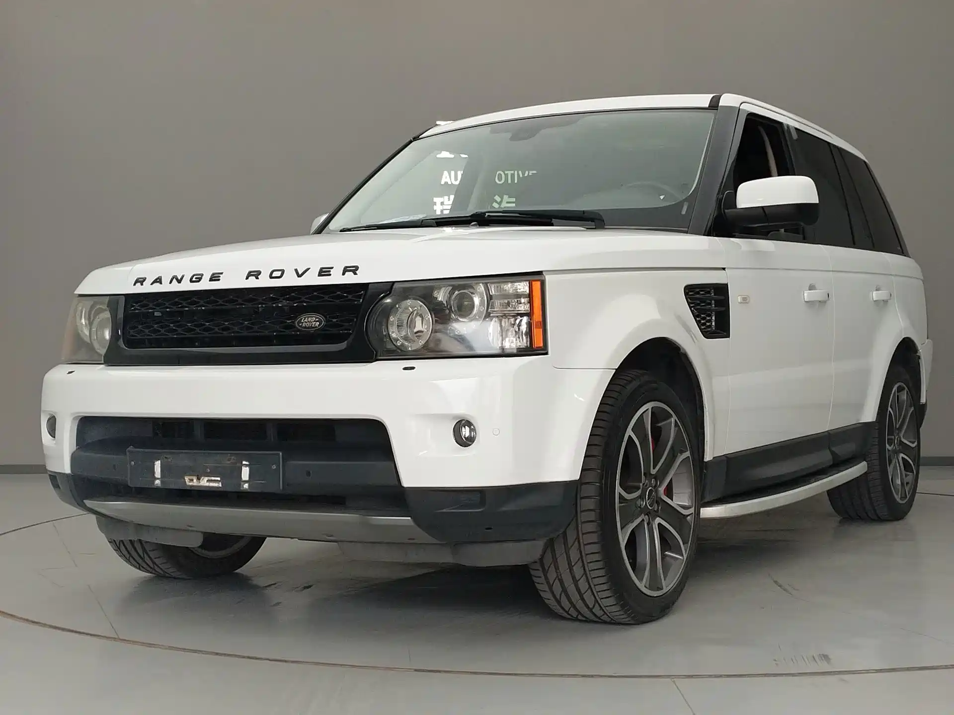صورة 1 - Land Rover Range Rover Sport