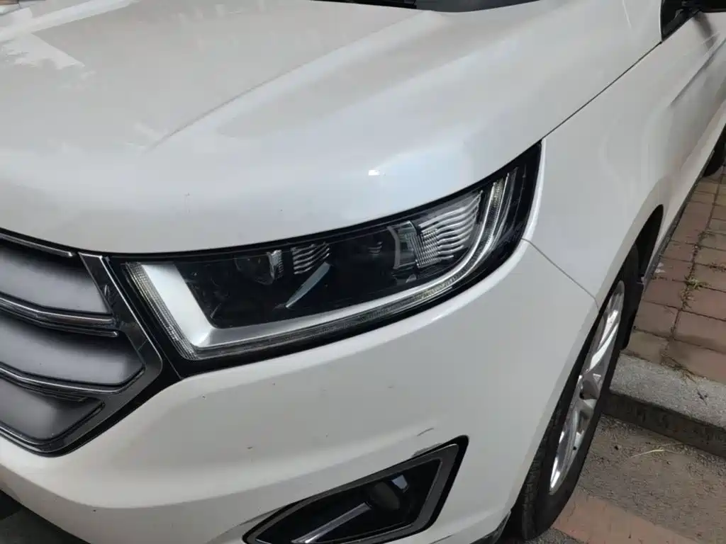 Ford Edge 2017 2016 EcoBoost 245 2WD Luxury 7-Seater