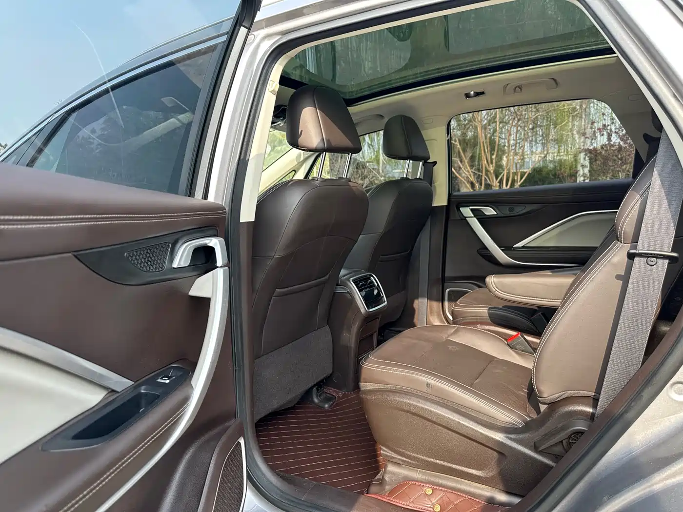 GEELY AUTOMOBILE JIAJIE