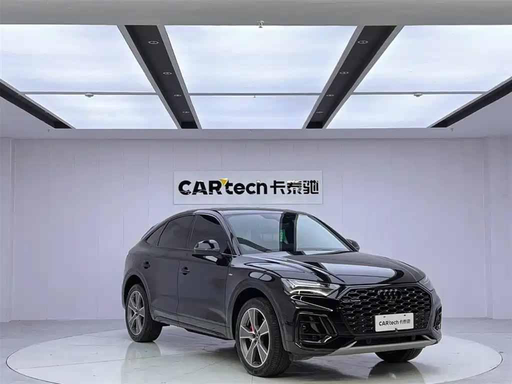 Audi Q5L Sportback 2022 40 TFSI Luxury фото 7