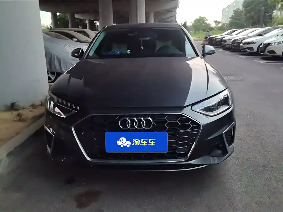 Audi A4L 2020 40 TFSI Fashion Dynamic Edition фото 2