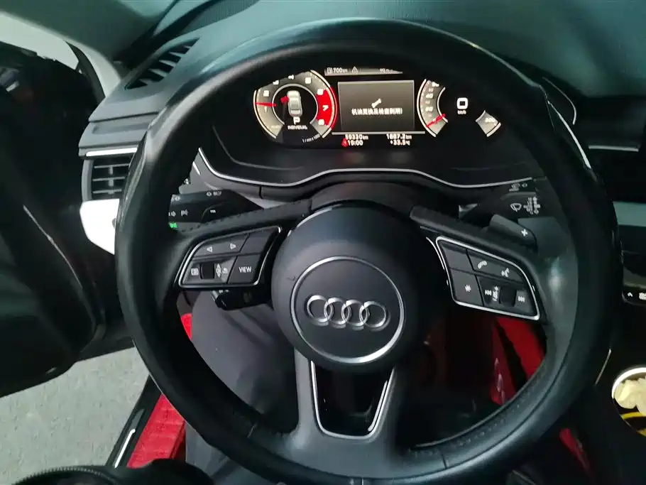 Audi A4L 2020 40 TFSI Fashion Dynamic Edition фото 15