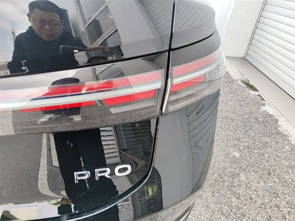 Volkswagen Passat 2025 Pro 380TSI Dragon Prestige Edition фото 8