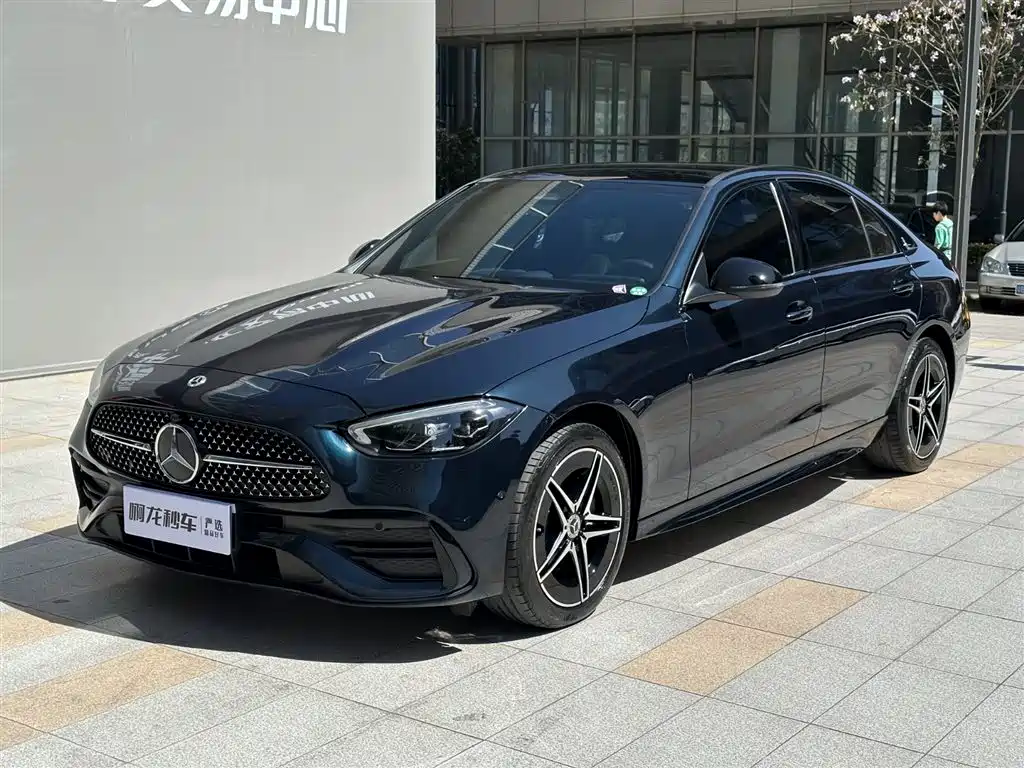 Mercedes-Benz C-Class 2023 C 260 L Night Edition Sport фото 3