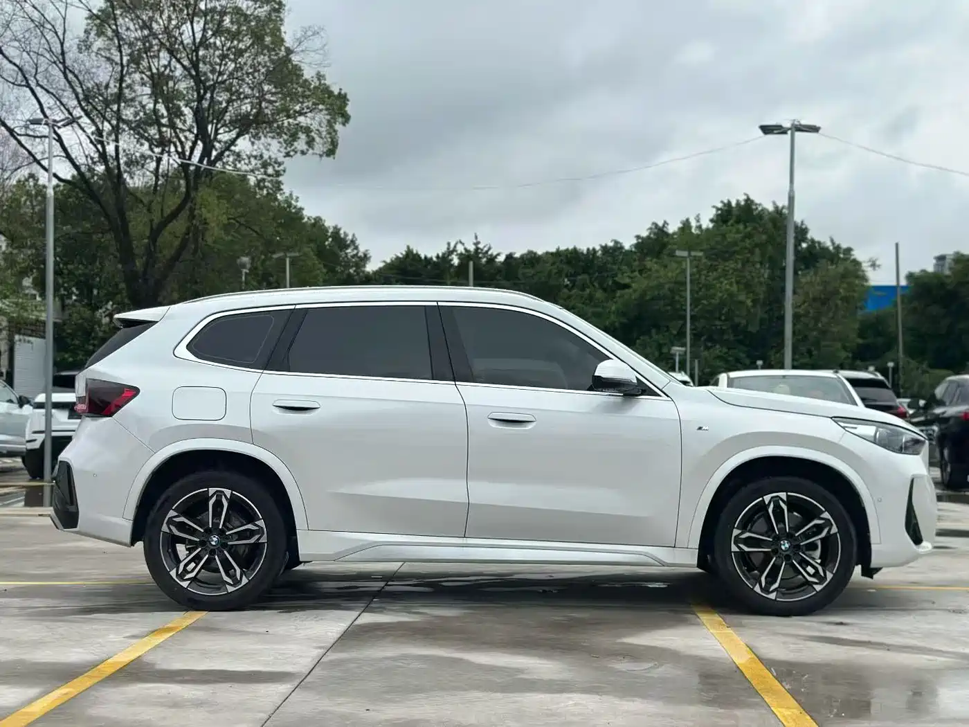 BMW X1 2024 2024 sDrive25Li X Design Package
