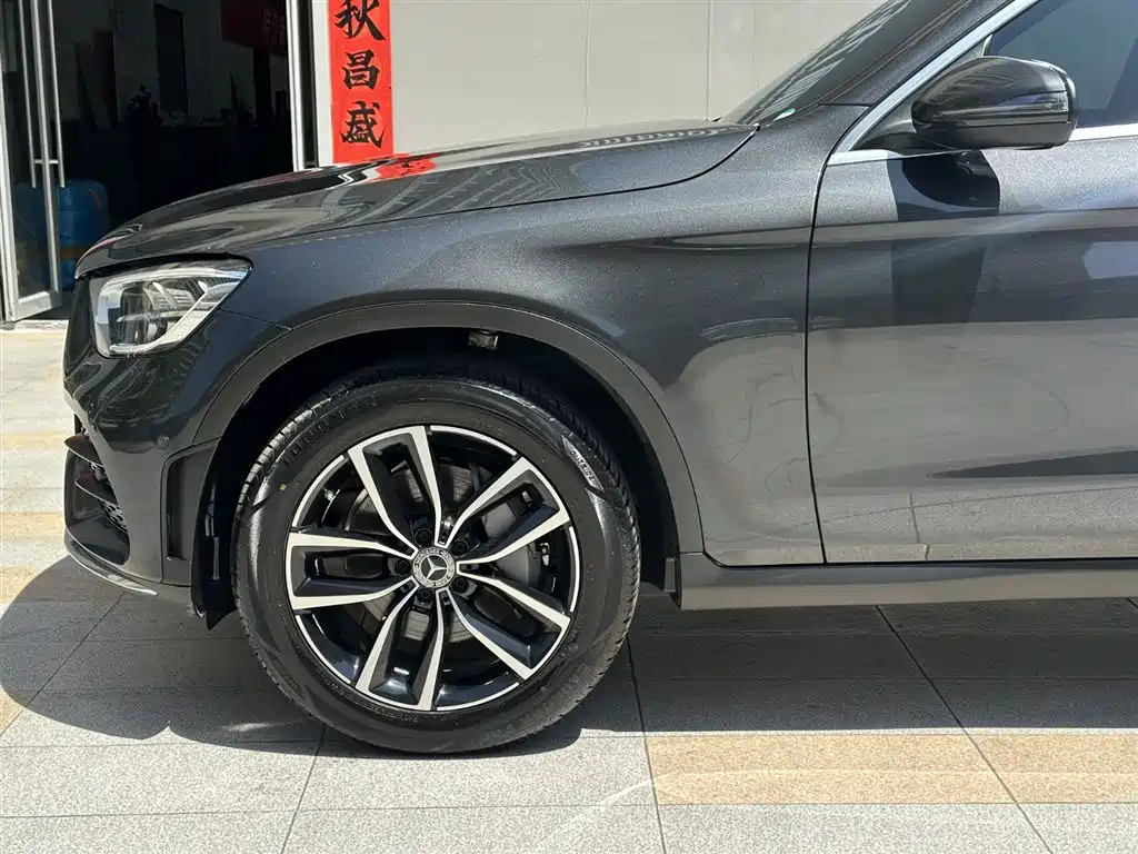 Mercedes-Benz GLC 2022 Facelift GLC 260 L 4MATIC Luxury Model фото 22