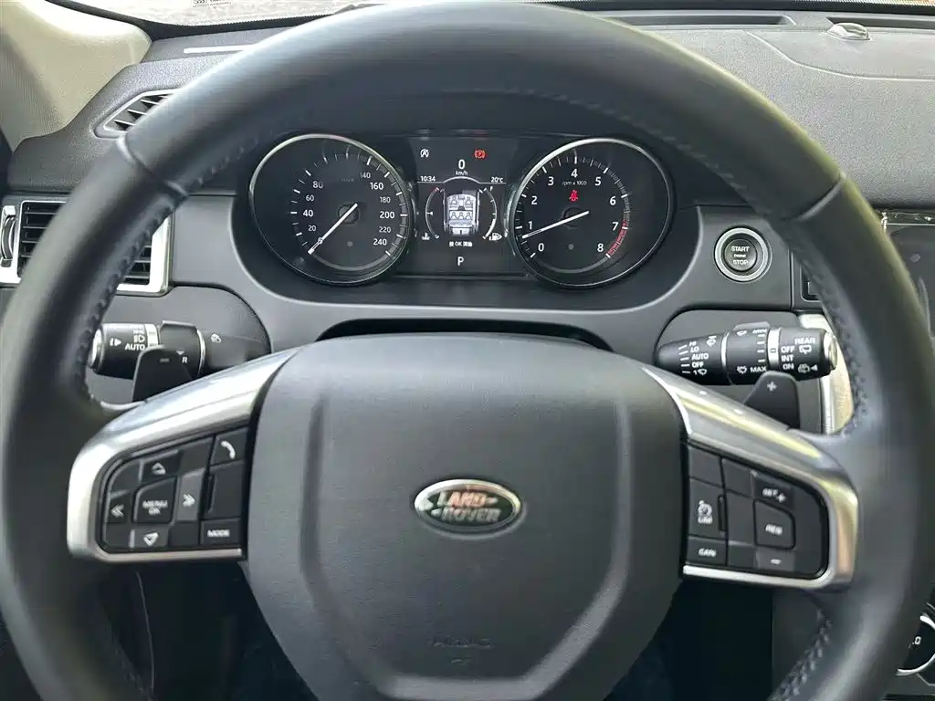 Land Rover Discovery Sport 2018 240PS SE Edition фото 17