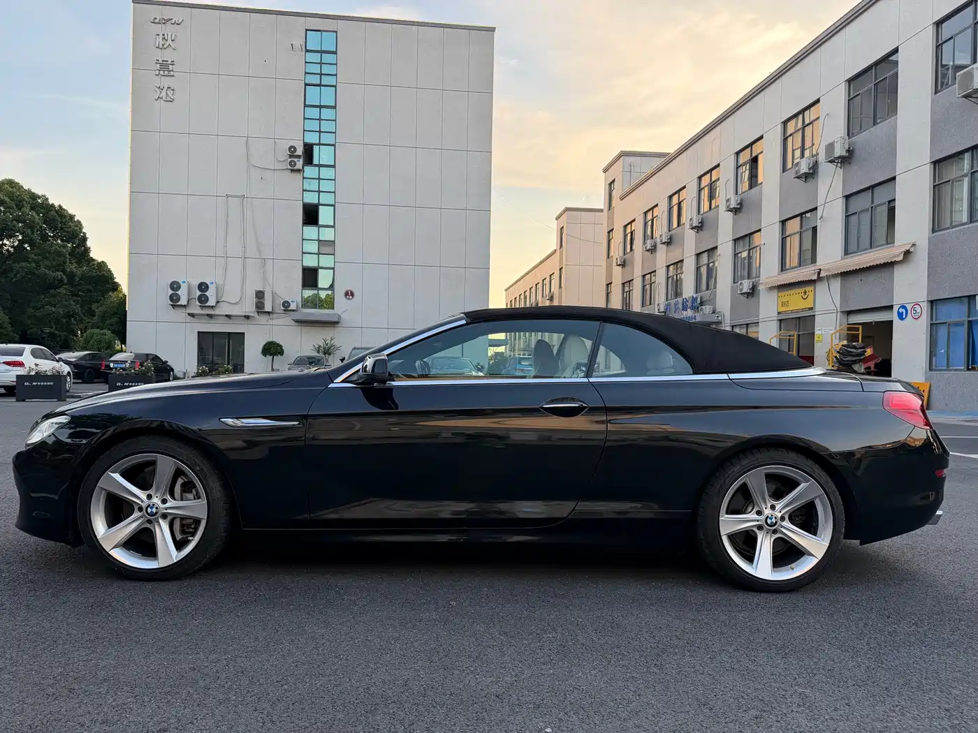 BMW 6 Series 2014 2011 650i Convertible