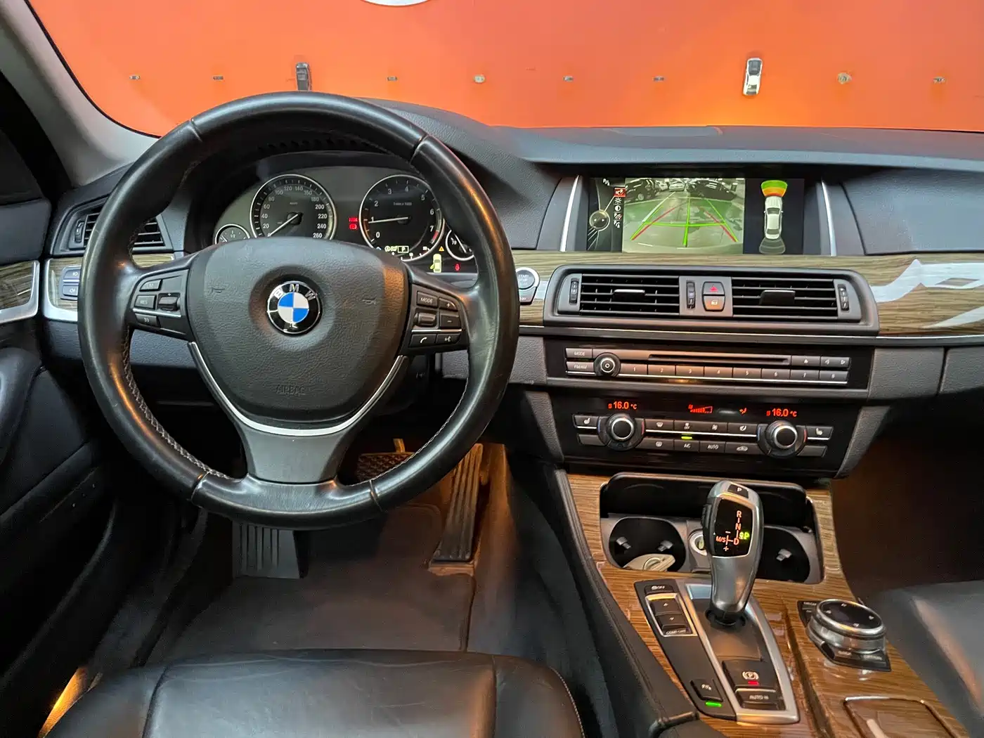 Фото 10 - BMW 5 Series