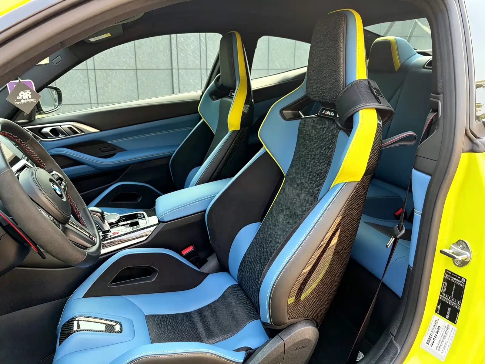 Photo 6 - BMW M4