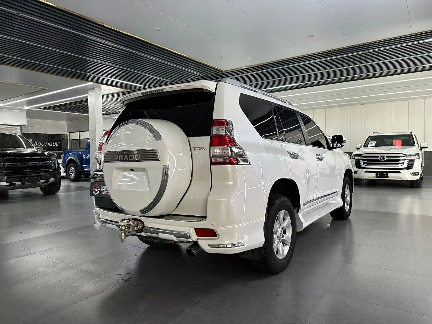 Toyota Prado (Import) 2014 2.7L Automatic Luxury фото 9