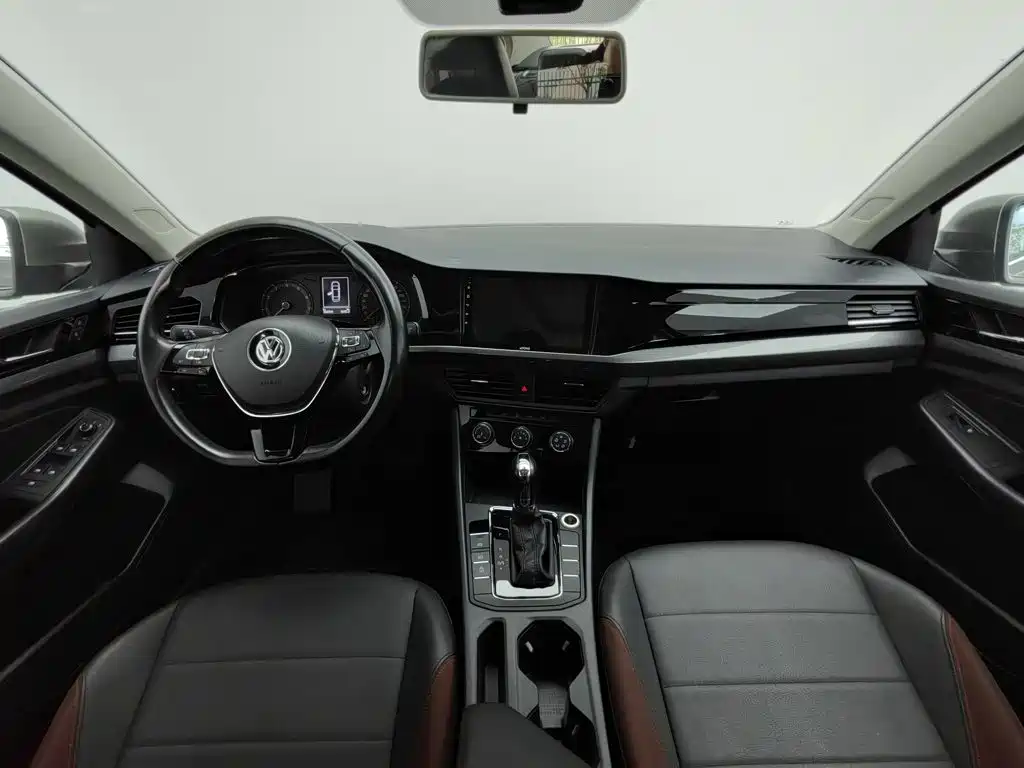 صورة 5 - Volkswagen Bora