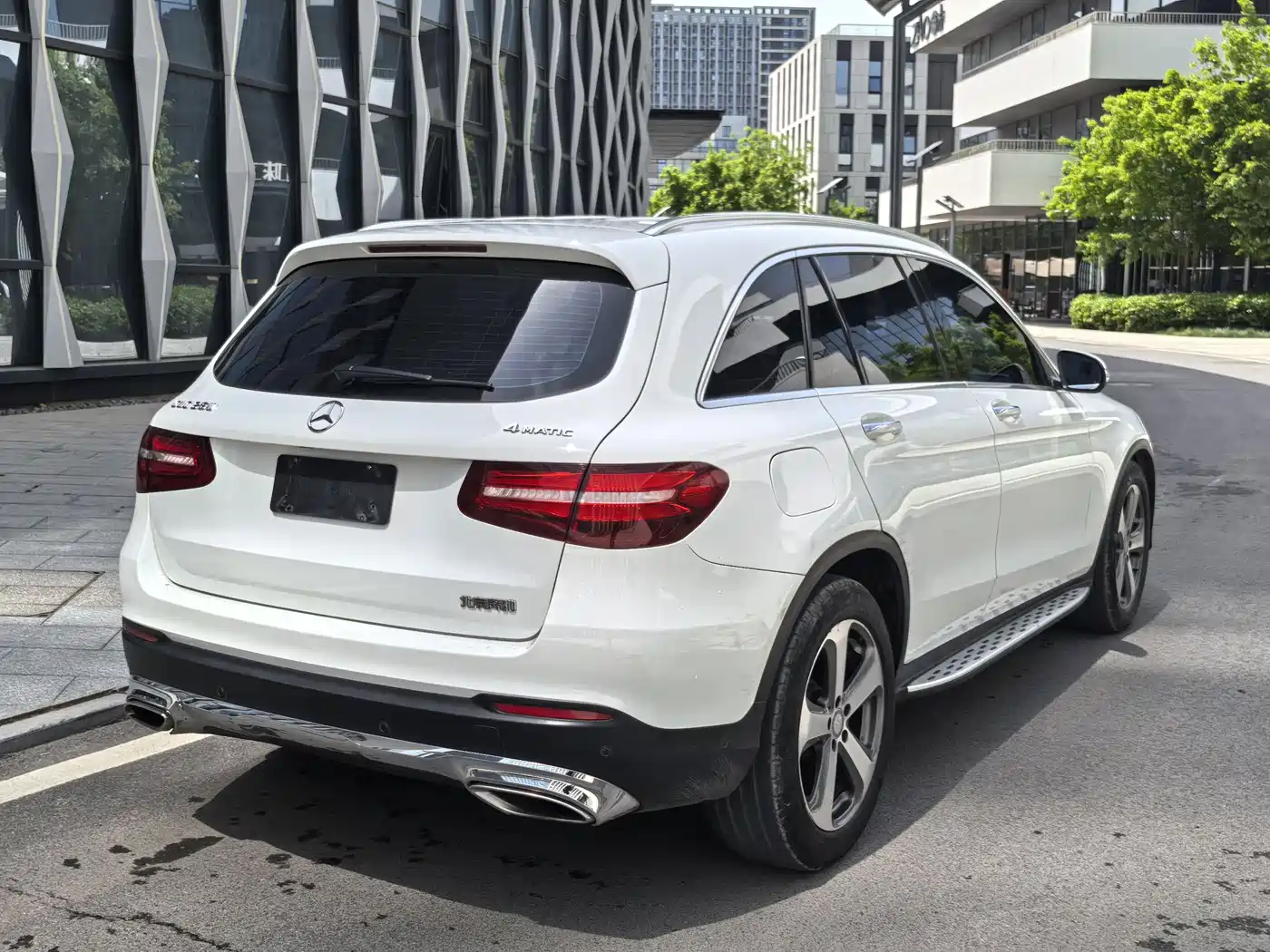 Mercedes-Benz GLC 2016 GLC 260 4MATIC Luxury фото 5