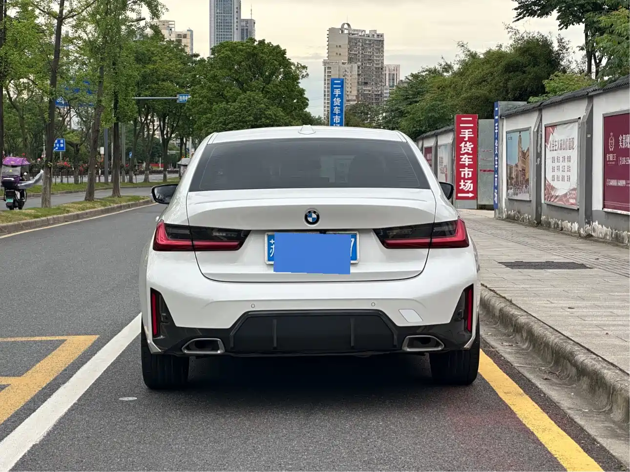 BMW 3 Series 2023 320Li M Sport Package фото 10