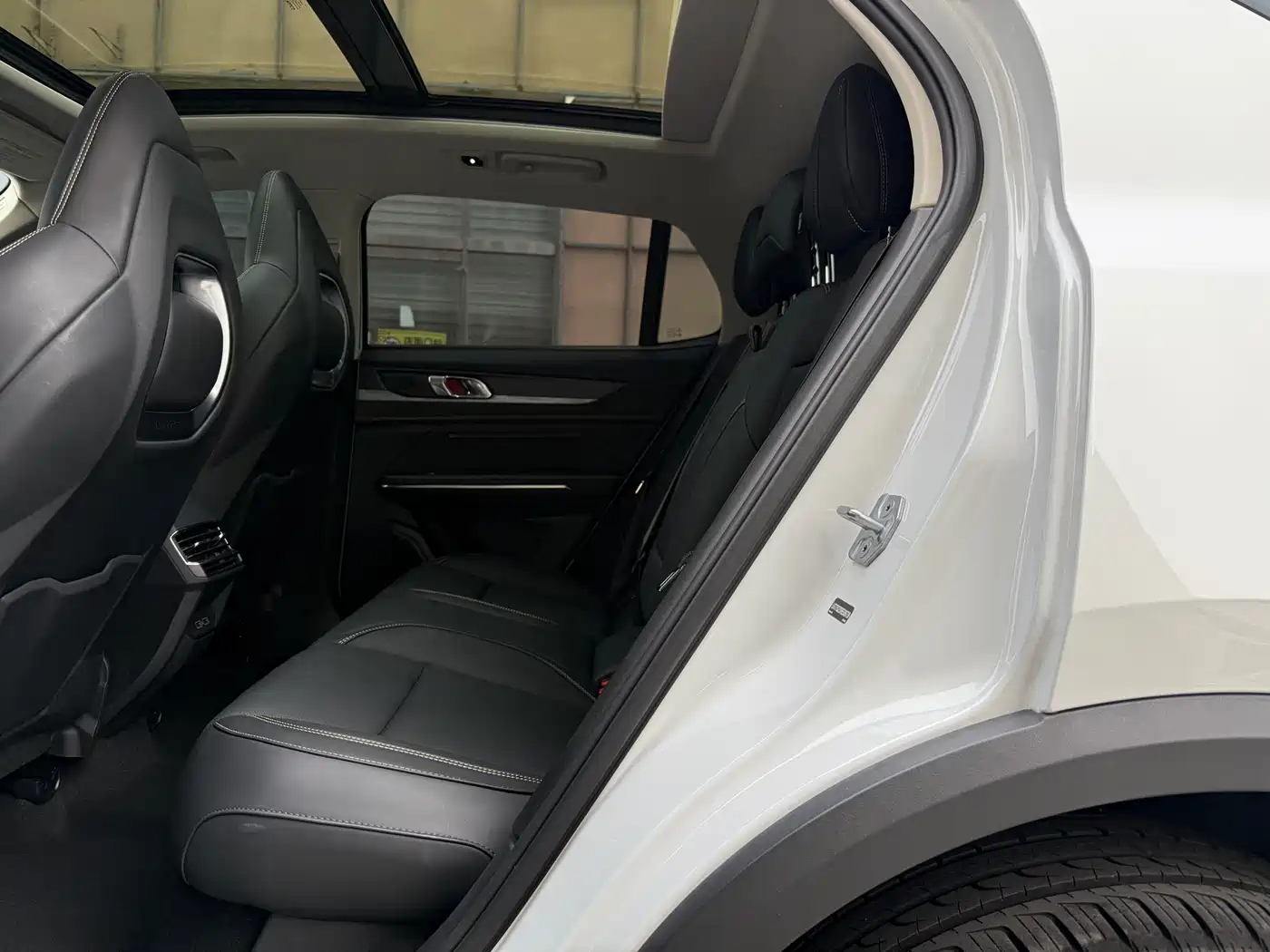 LYNK 01
