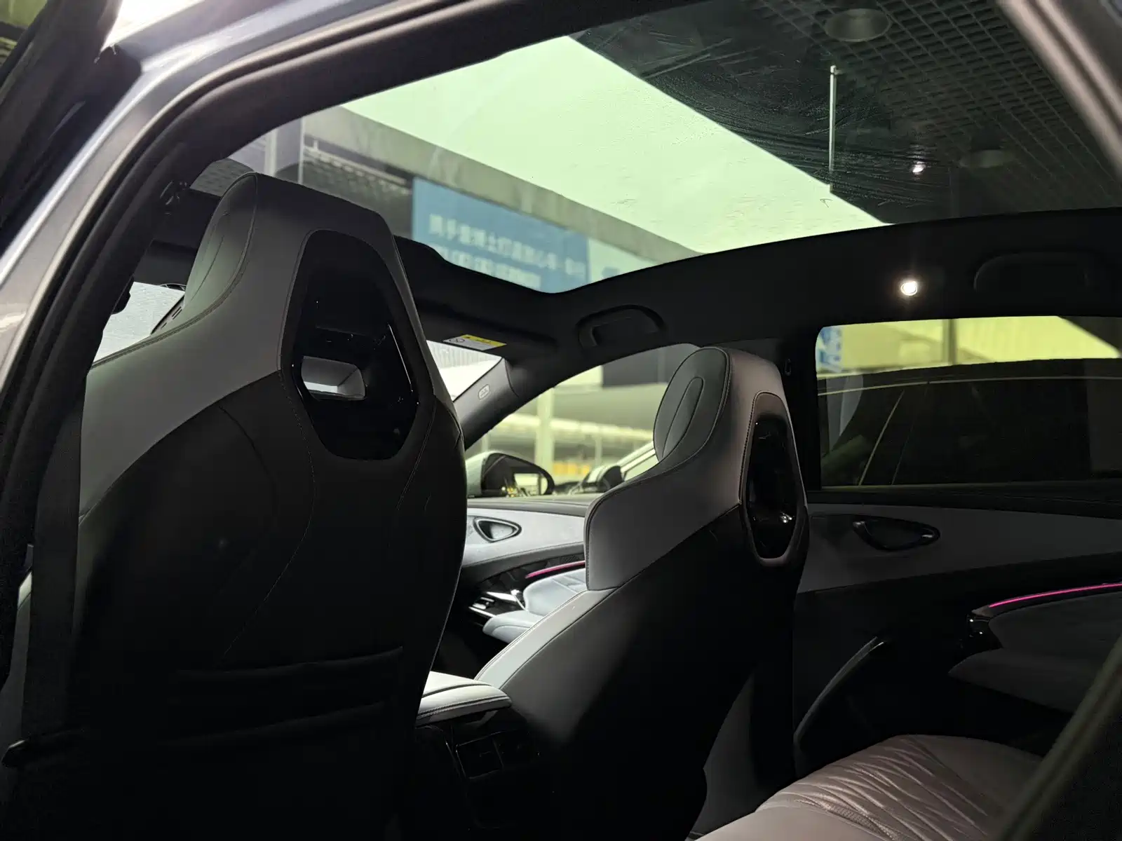 Photo 5 - BYD Seal