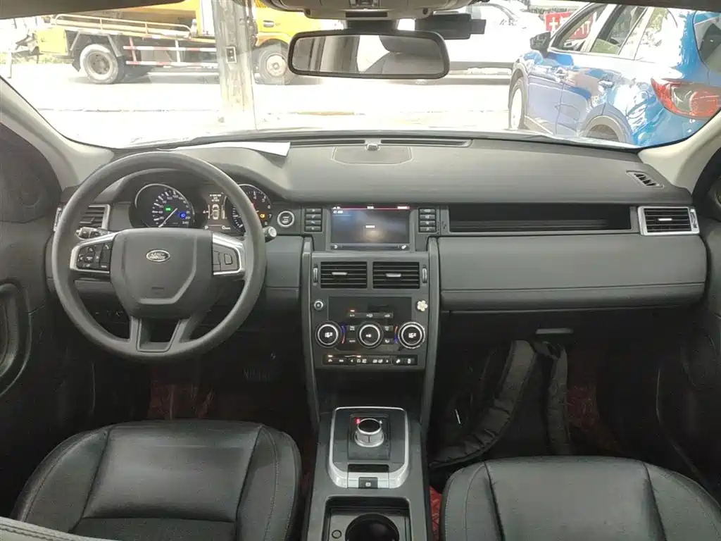 Land Rover Discovery Sport 2016 2.0T S фото 10