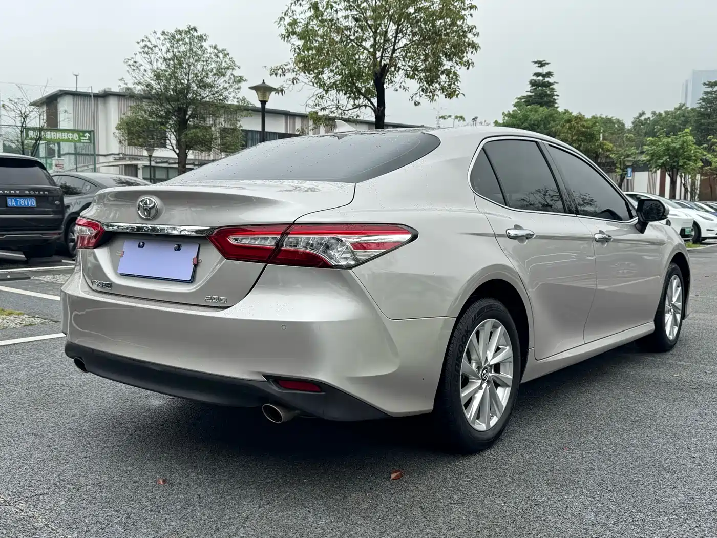 Toyota Camry 2023 2.0G Luxury Edition фото 18