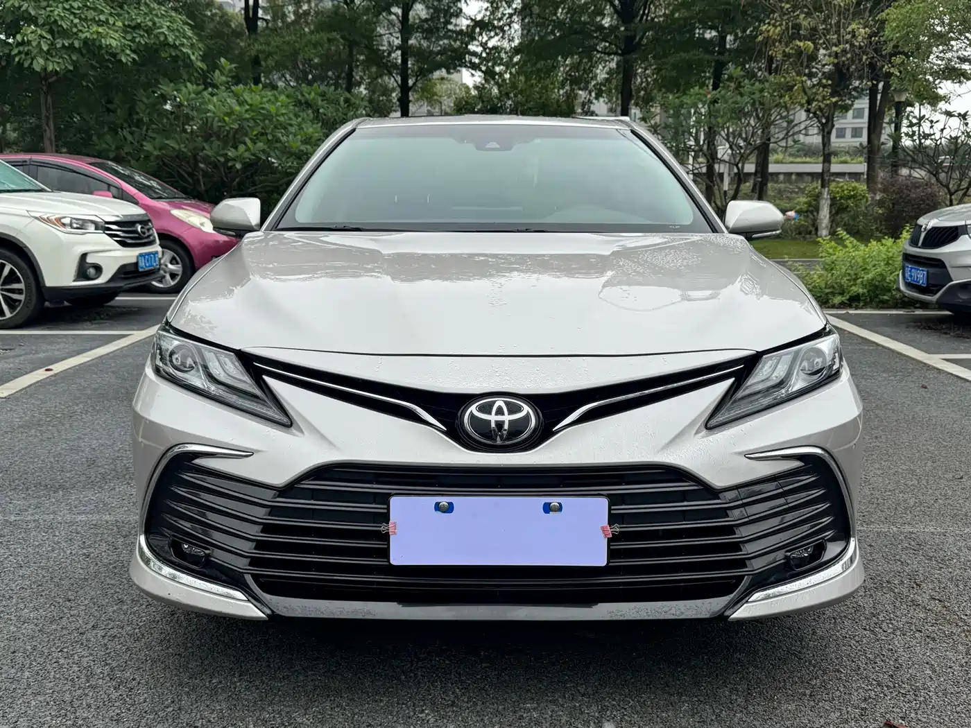 Toyota Camry 2023 2.0G Luxury Edition фото 2