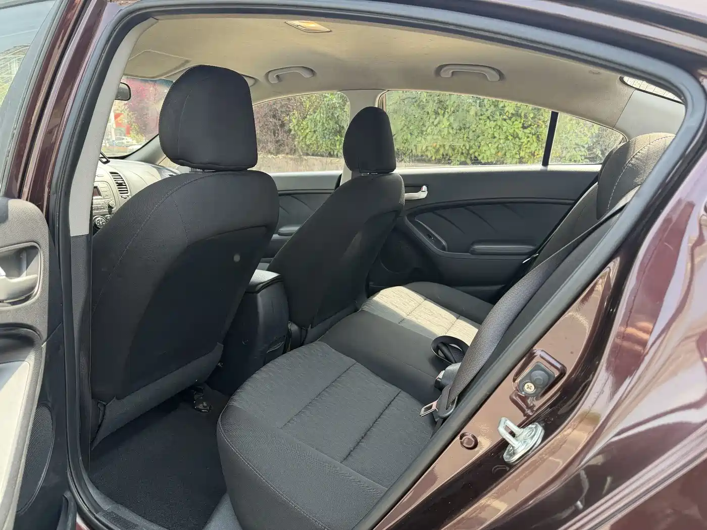Kia K3 2015 1.6L Manual GL фото 10