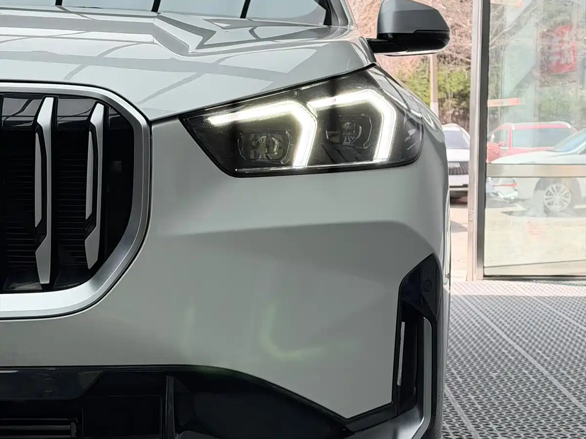 BMW X1 2023 sDrive20Li X Design Package фото 7