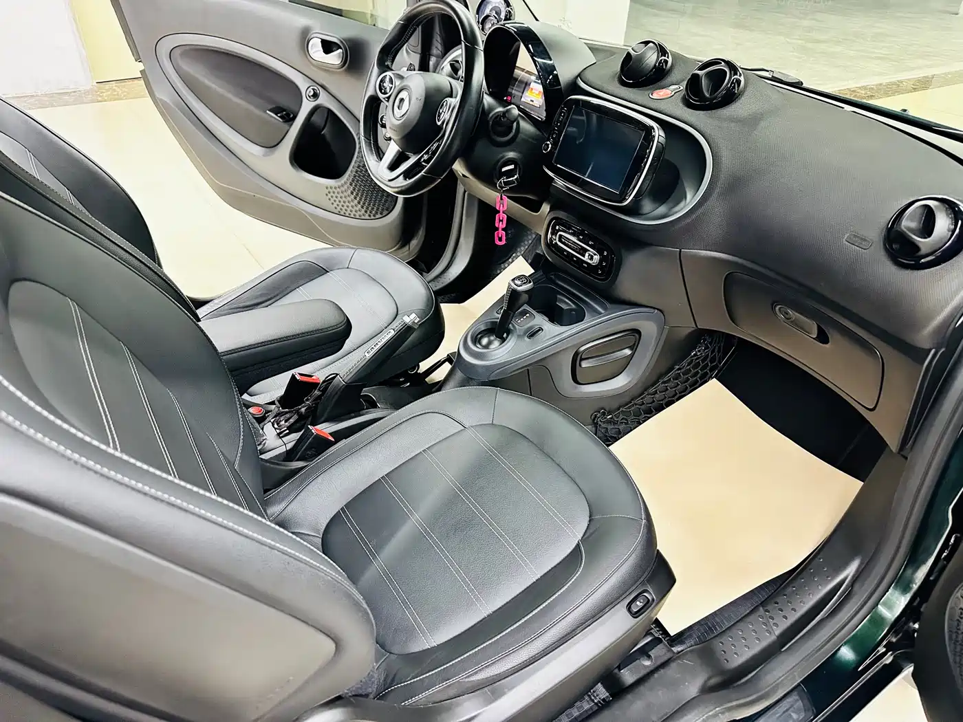 smart fortwo 2018 0.9T 66kW 20th Anniversary Special Edition China V фото 19