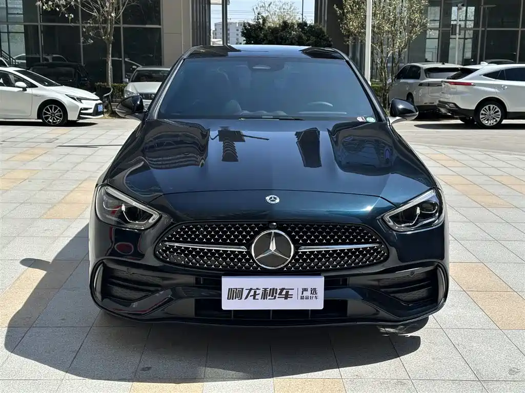 Mercedes-Benz C-Class 2023 C 260 L Night Edition Sport фото 4