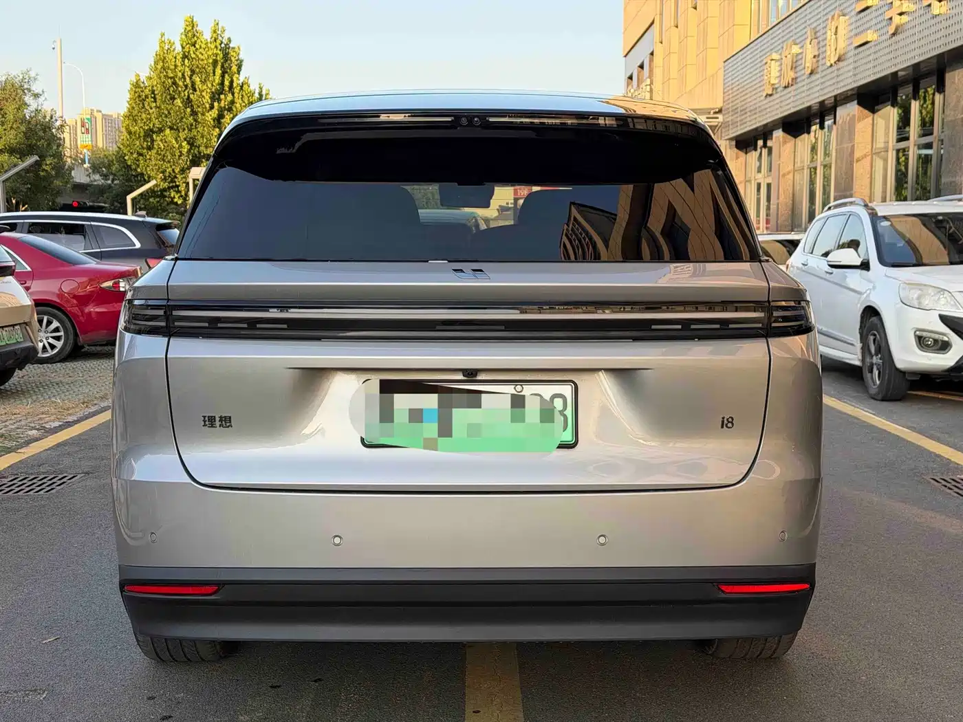 Li Auto Li i8 2026 2025 Standard Edition
