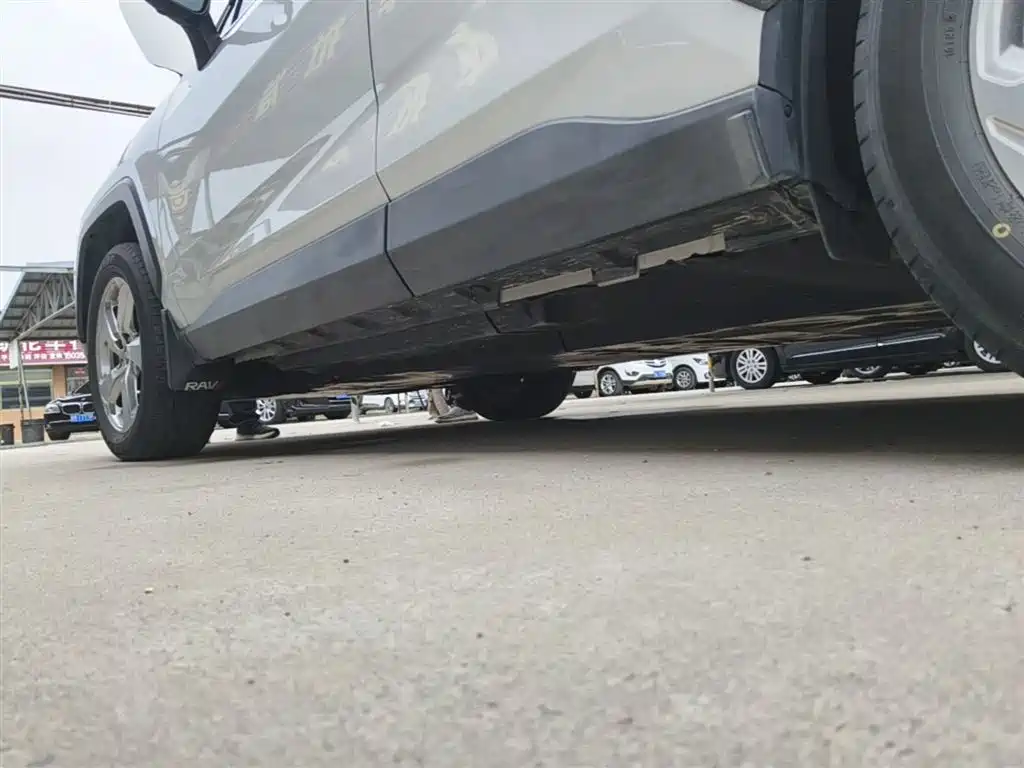 Toyota RAV4 Rongfang 2021 2.0L CVT 2WD Trend фото 22