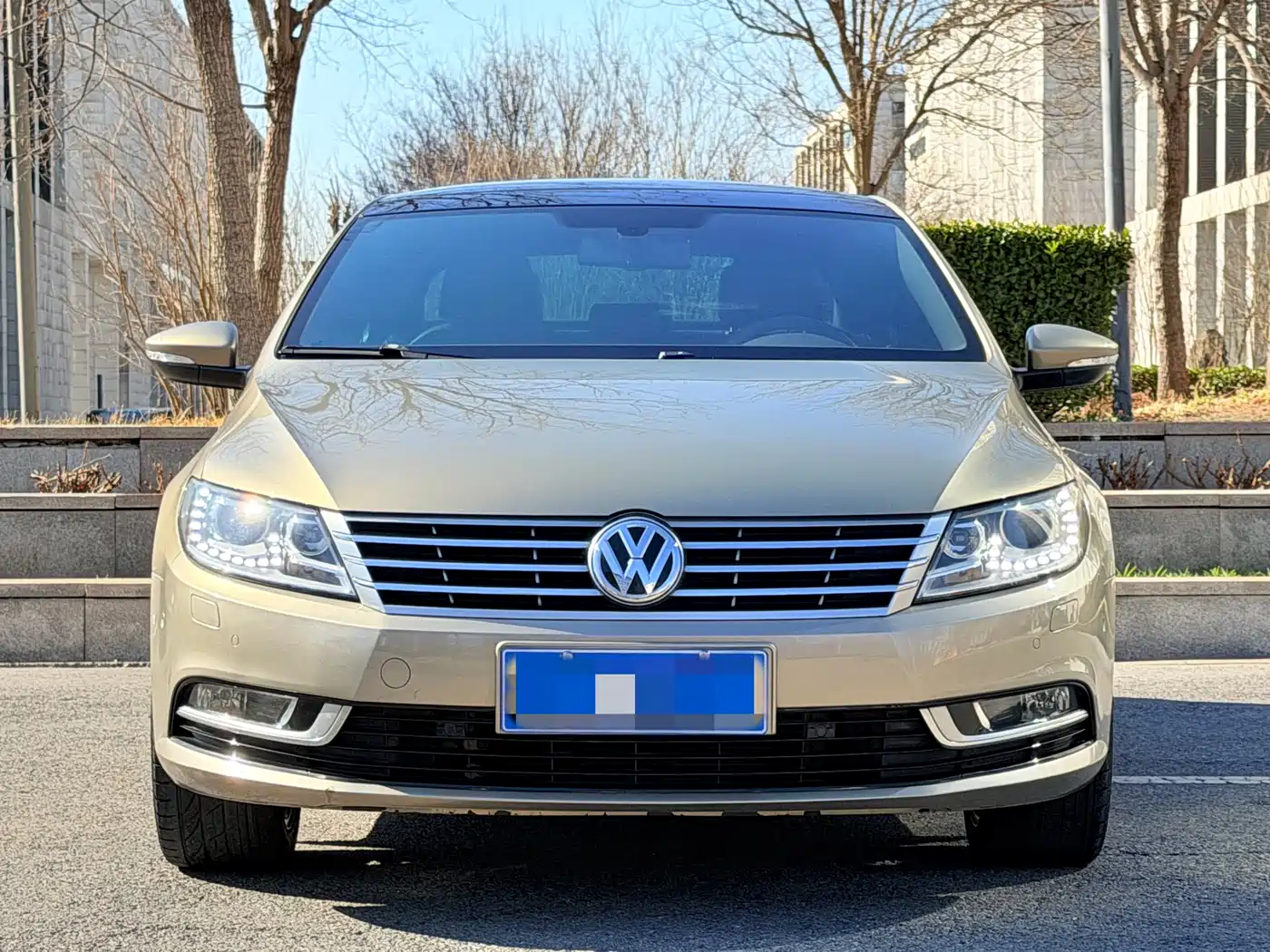 Volkswagen FAW-Volkswagen CC 2016 Model 1.8TSI Luxury фото 2