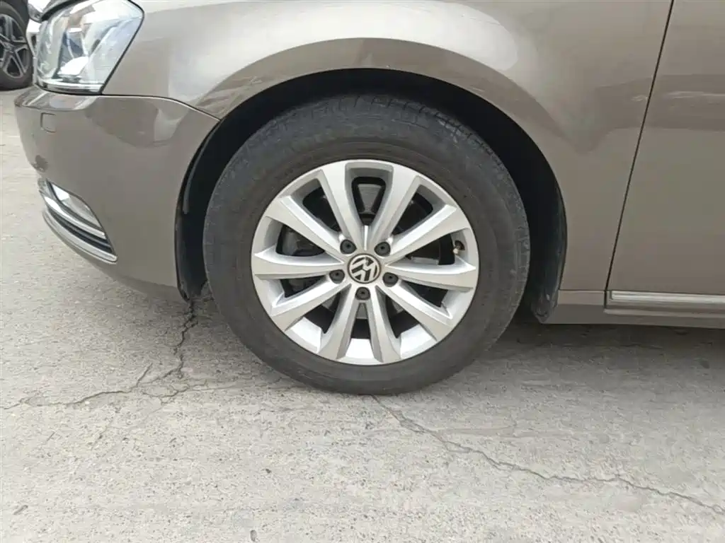 Volkswagen Magotan 2016 1.8TSI Smart Leading фото 23
