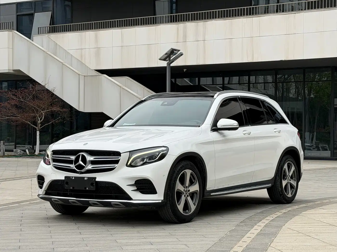 Mercedes-Benz GLC 2017 GLC 260 4MATIC Luxury