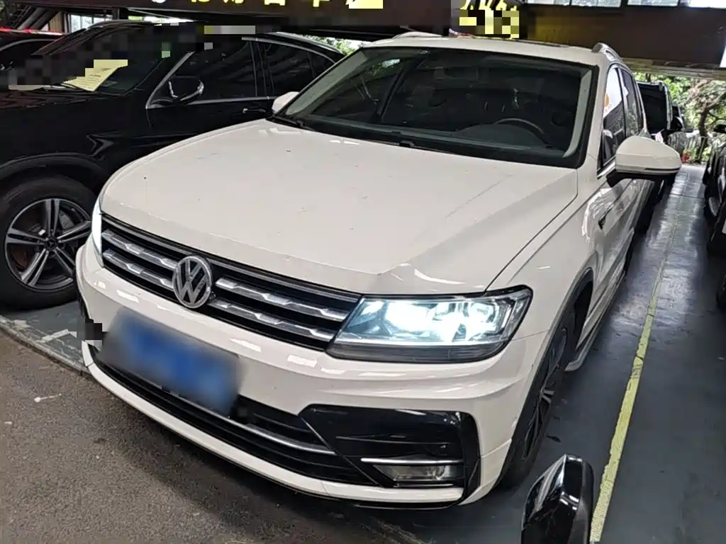 Volkswagen Tiguan L 2020 330TSI Auto 2WD Panorama Comfort China VI фото 2