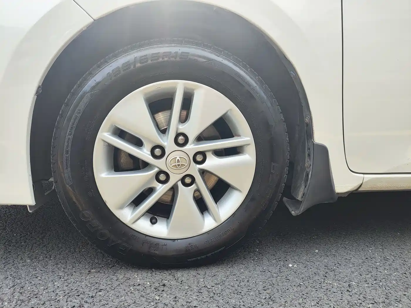 Toyota Corolla 2017 1.2T CVT GL фото 16