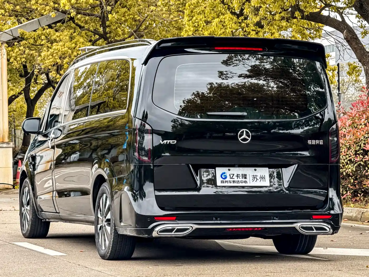 Mercedes-Benz Vito 2023 2.0T Elite 7-Seater фото 24