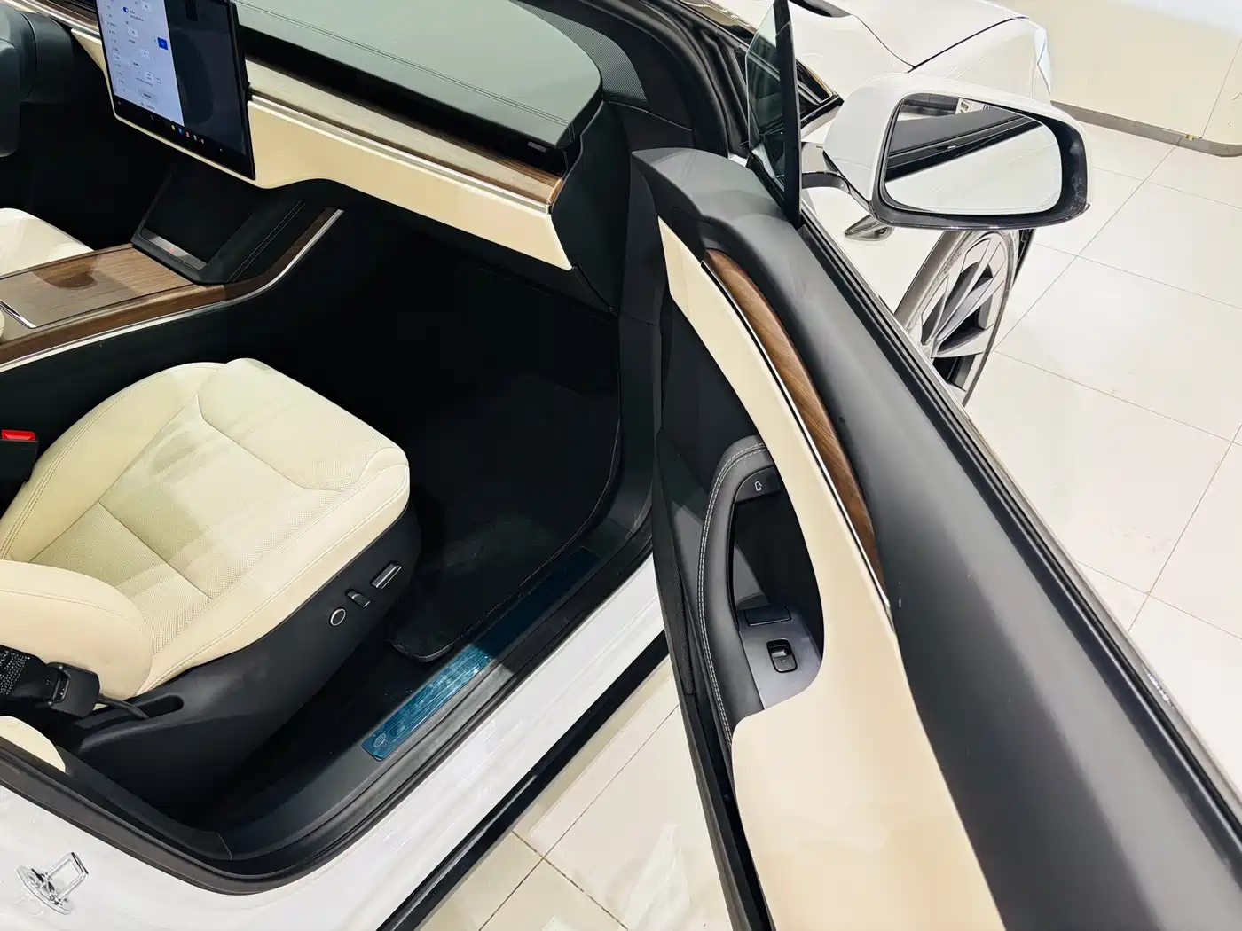 Tesla Model X 2023 2023 Dual Motor All-Wheel Drive Edition