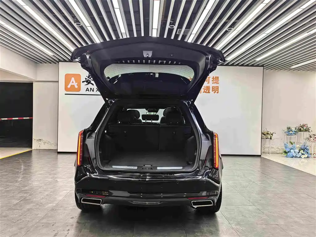 Cadillac XT5 2024 2025 Model 2.0T Platinum