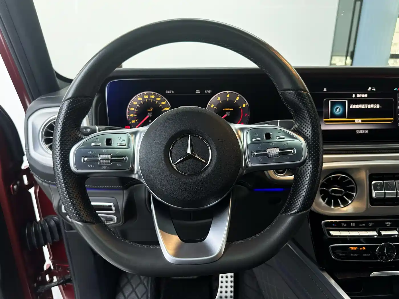 Mercedes-Benz G-Class 2021 G 500 Blazing Flame Special Edition фото 15