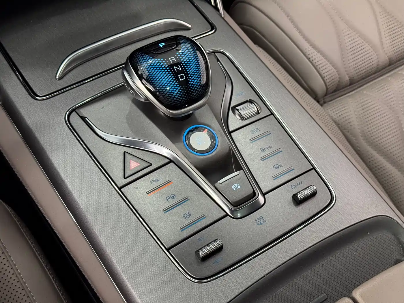 BYD Tang New Energy 2025 2025 Smart Driving Edition DM-i 115KM Flagship