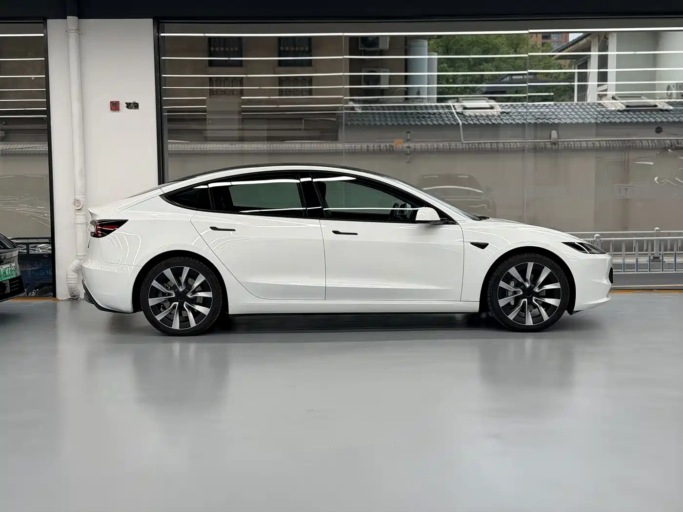 Tesla Model 3 2026 2025 Model Long Range Rear-Wheel Drive