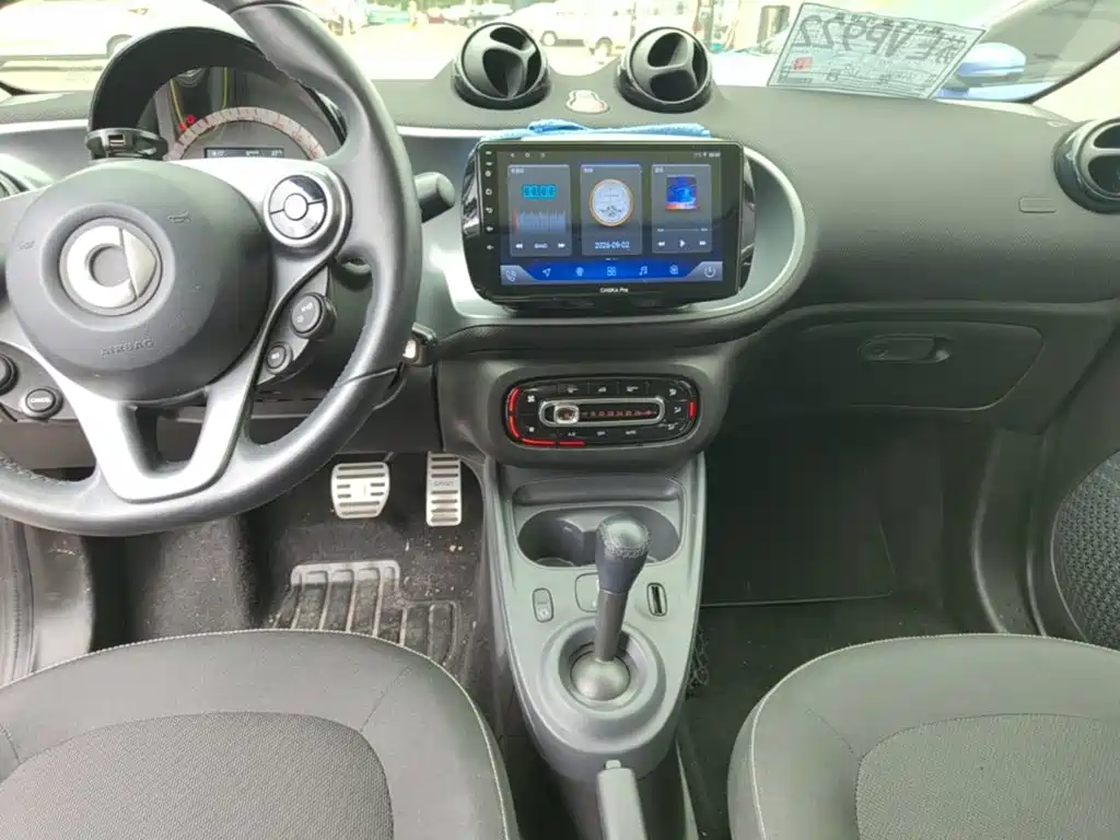 smart forfour 2018 2018 1.0L 52kW Passion Edition